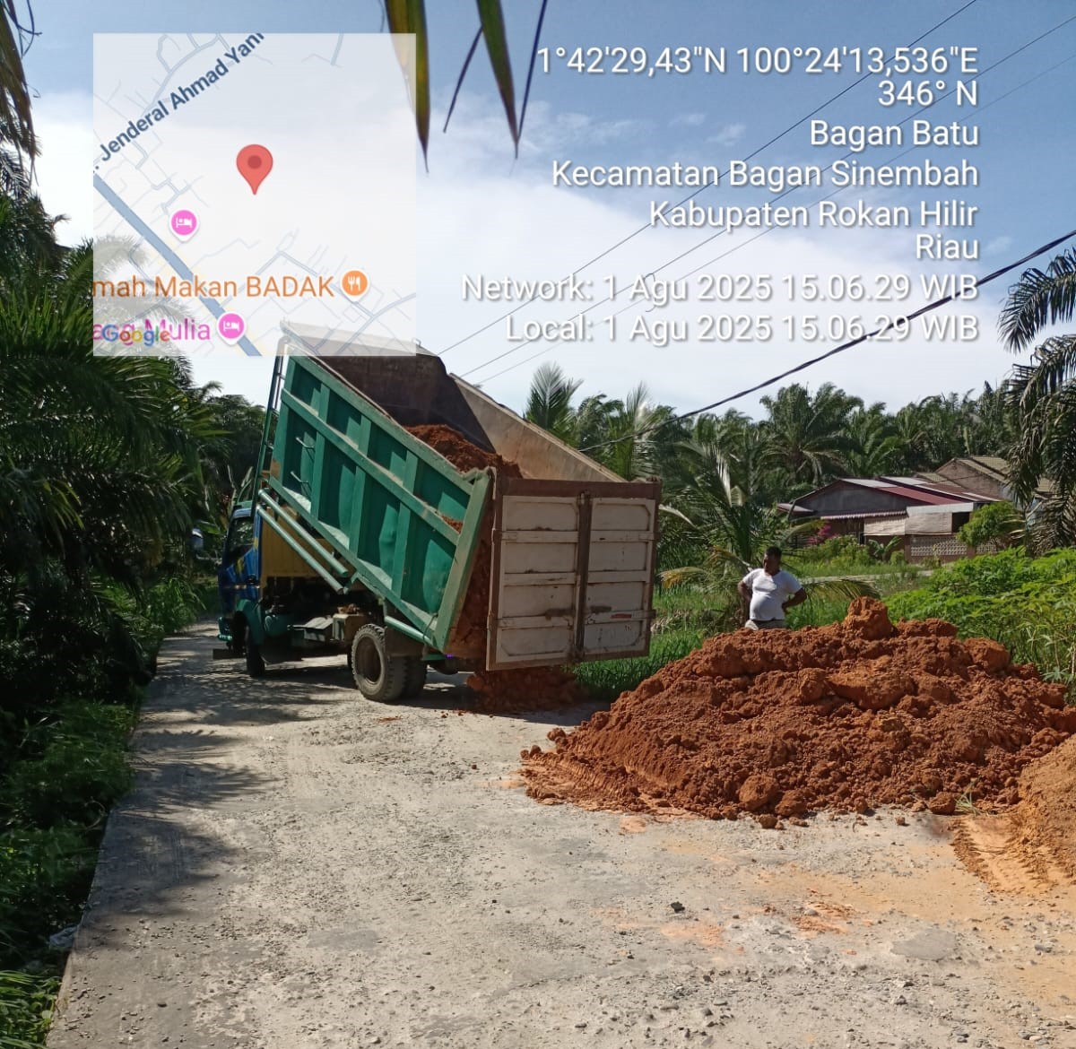 PUTR Rohil Bangun Turap untuk Cegah Abrasi di Jalan Astra